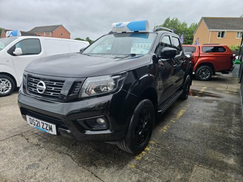 Nissan Navara Dci N-guard Shr Black #2