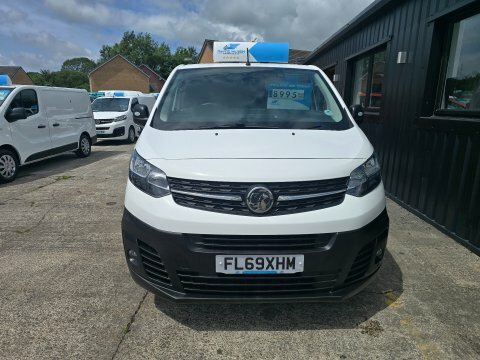Vauxhall Vivaro L1h1 2900 Edition White #2