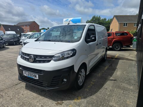Vauxhall Vivaro L1h1 2900 Edition White #3