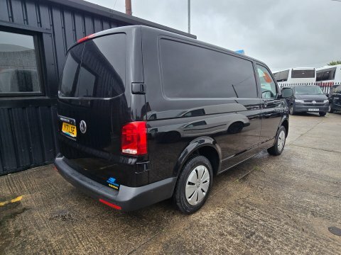 Volkswagen Transporter T30 Tdi P Black #6