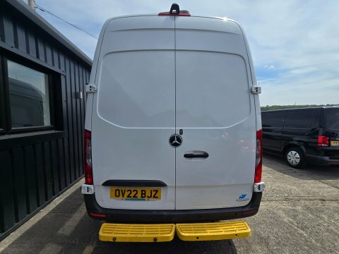 Mercedes-Benz Sprinter 315 Cdi Premium White #5
