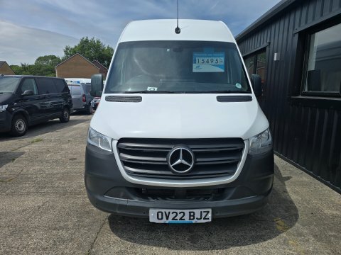 Mercedes-Benz Sprinter 315 Cdi Premium White #2