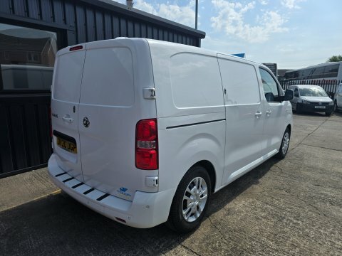 Vauxhall Vivaro L1h1 2700 Sportive White #6