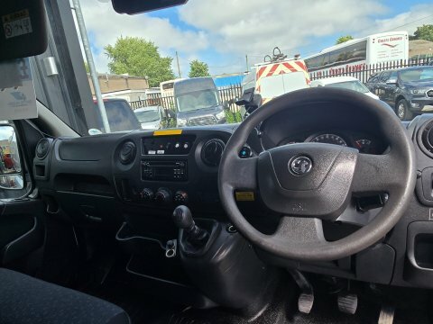 Vauxhall Movano L2h2 F3500 P White #5