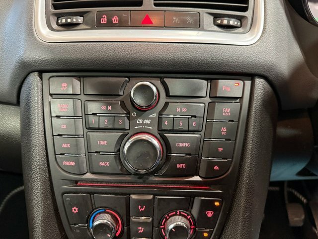 Vauxhall Meriva Mpv Black #24