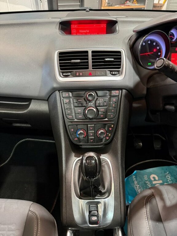Vauxhall Meriva Mpv Black #22