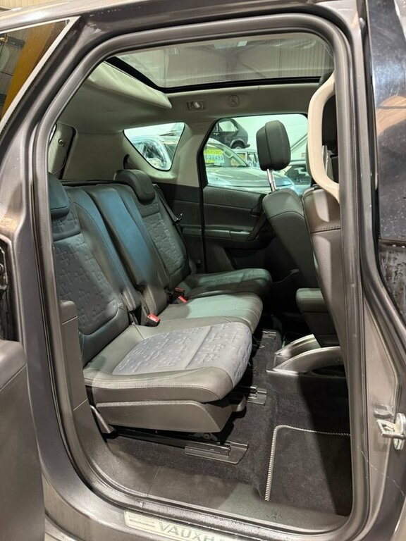 Vauxhall Meriva Mpv Black #15