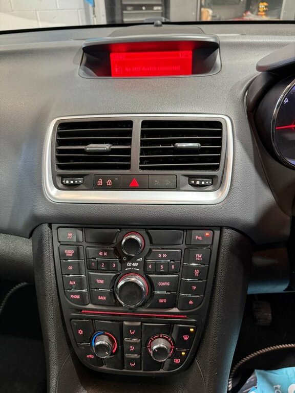 Vauxhall Meriva Mpv Black #26