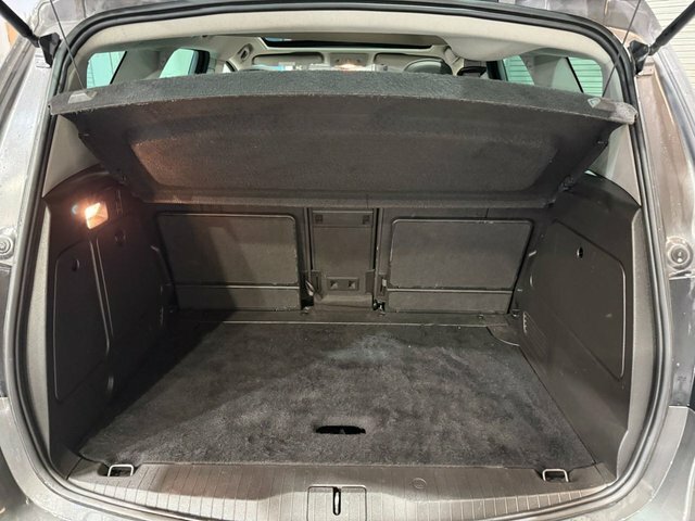 Vauxhall Meriva Mpv Black #18