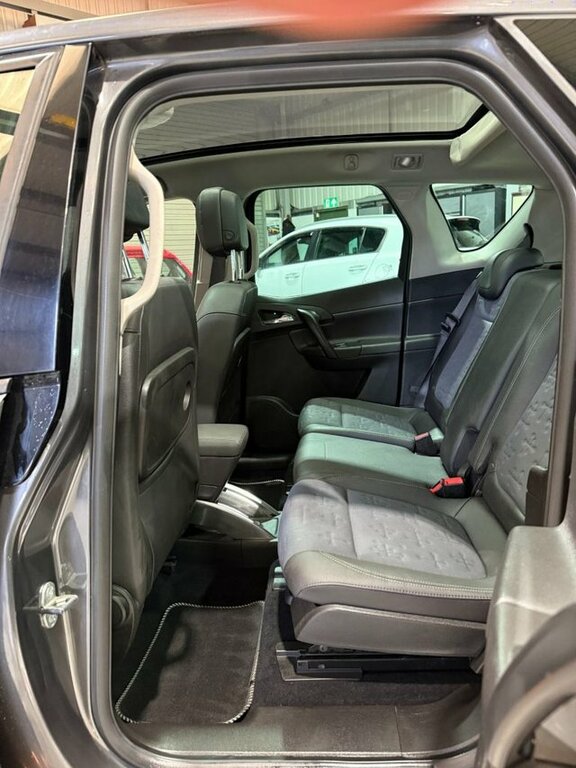 Vauxhall Meriva Mpv Black #14