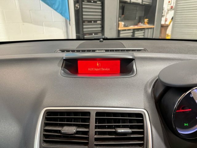 Vauxhall Meriva Mpv Black #28