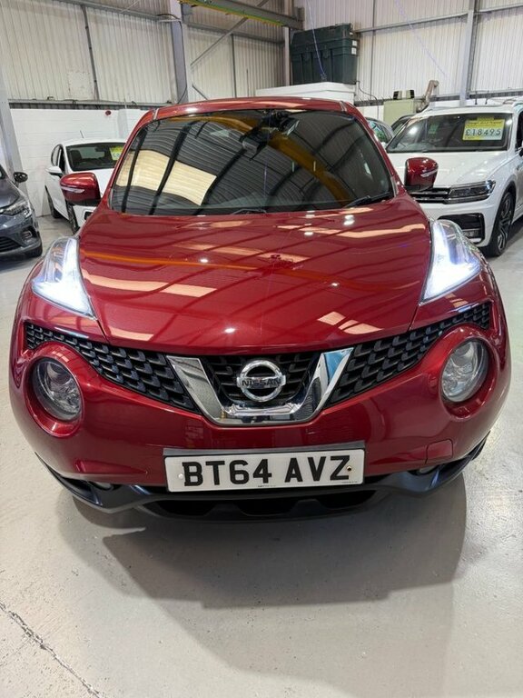 Nissan Juke Suv White #8