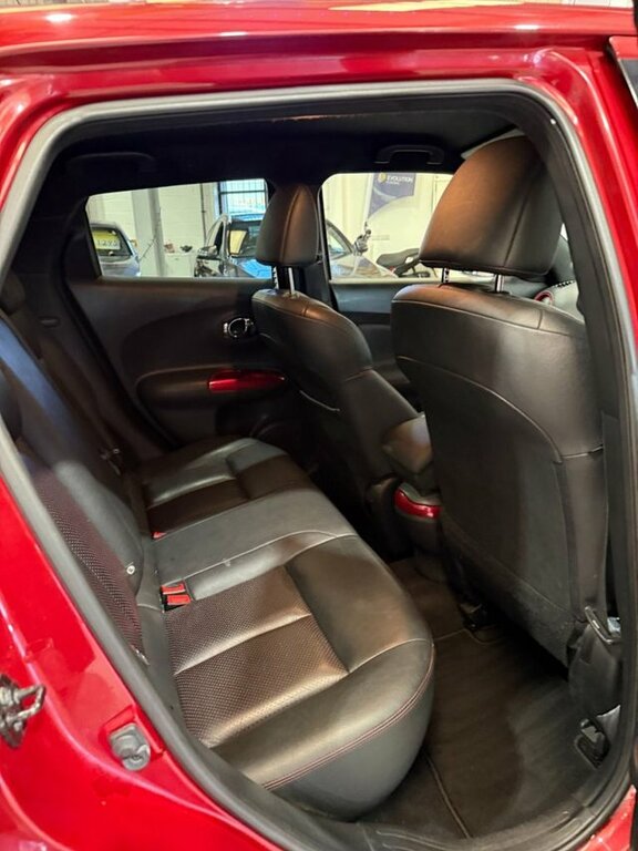 Nissan Juke Suv White #12