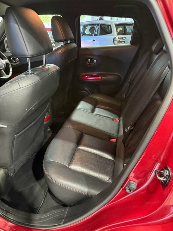 Nissan Juke Suv White #13
