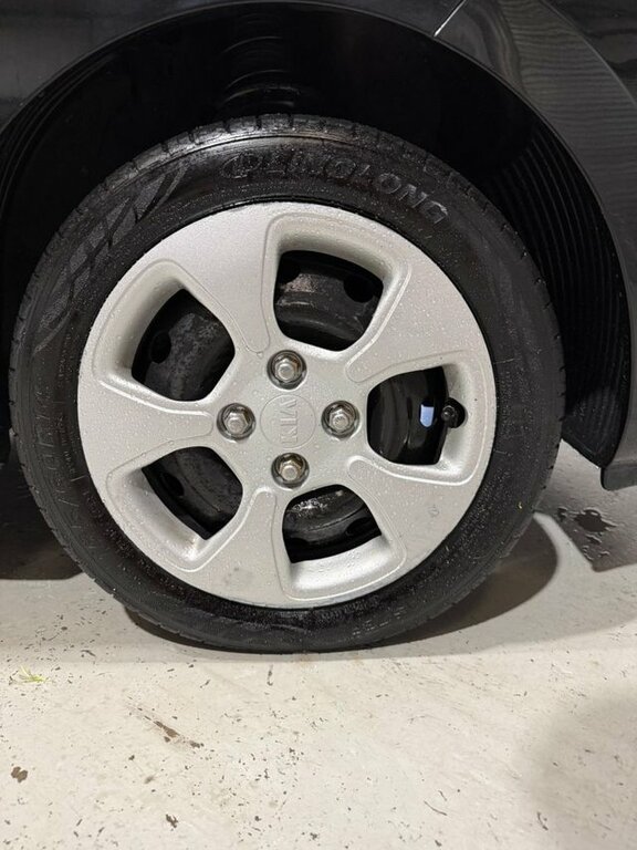 Kia Picanto Hatchback White #9