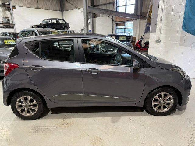 Hyundai I10 2015 1.2 Premium Hatchback Euro Grey #2