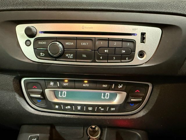 Renault Scenic 1.5 Dci Limited Energy Start Stop Silver #23