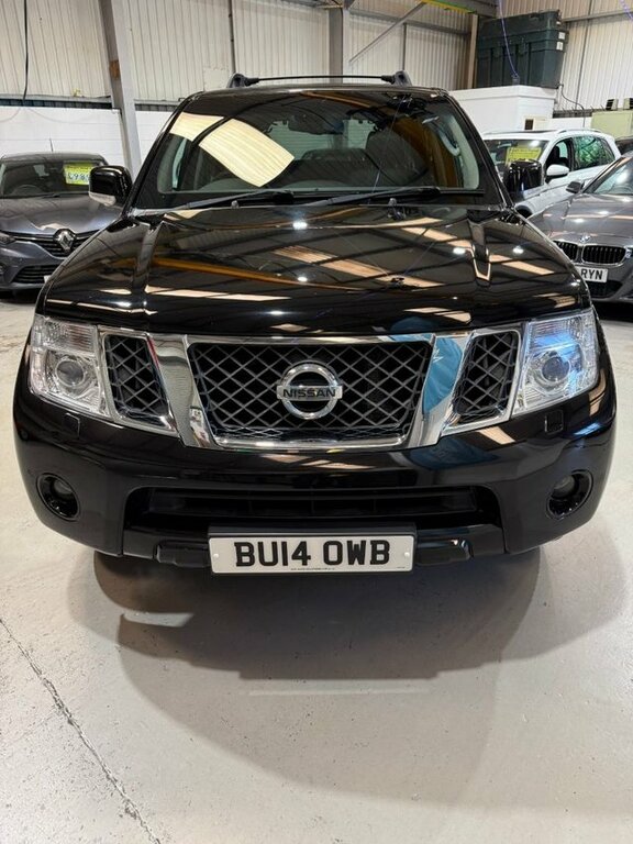 Nissan Pathfinder 2014 2.5 Dci Tekna Suv 4Wd Euro Black #6