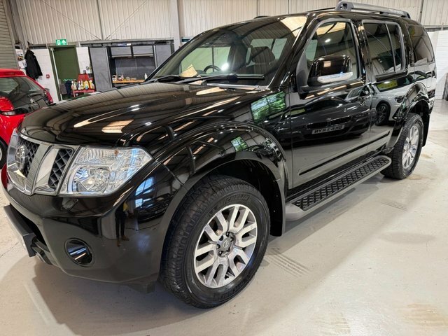 Nissan Pathfinder 2014 2.5 Dci Tekna Suv 4Wd Euro Black #5