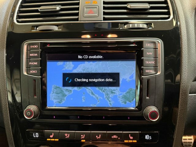 Volkswagen Scirocco Volkswagen Scirocco R 2.0 Tsi 280Ps 6-Speed Dsg 3 Blue #24