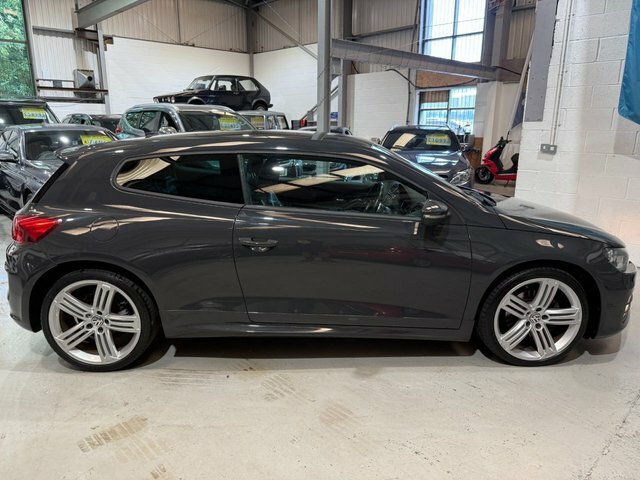 Volkswagen Scirocco 2016 2.0 Tsi Bluemotion Tech R-line Hatchback Grey #2