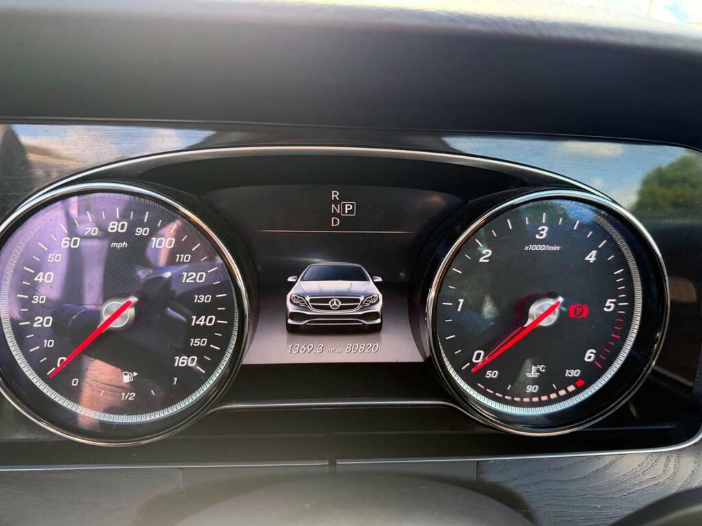 Mercedes-Benz E Class E 220 D Amg Line White #18
