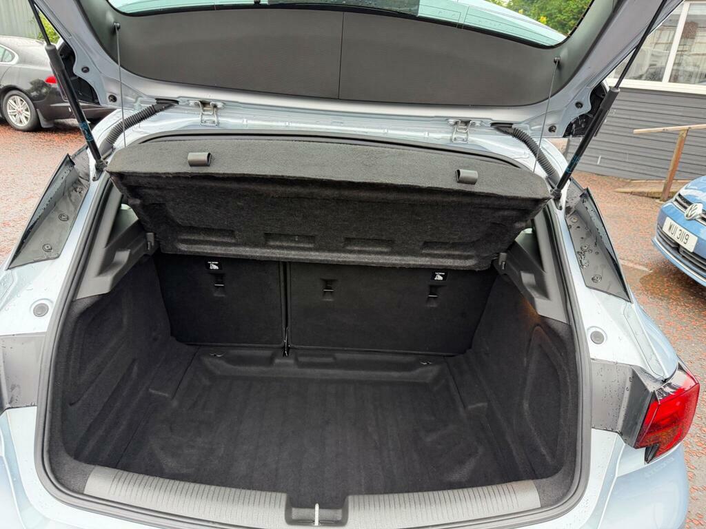Vauxhall Astra 1.6 Cdti Ecotec Blueinjection Tech Line Nav Sports Black #13