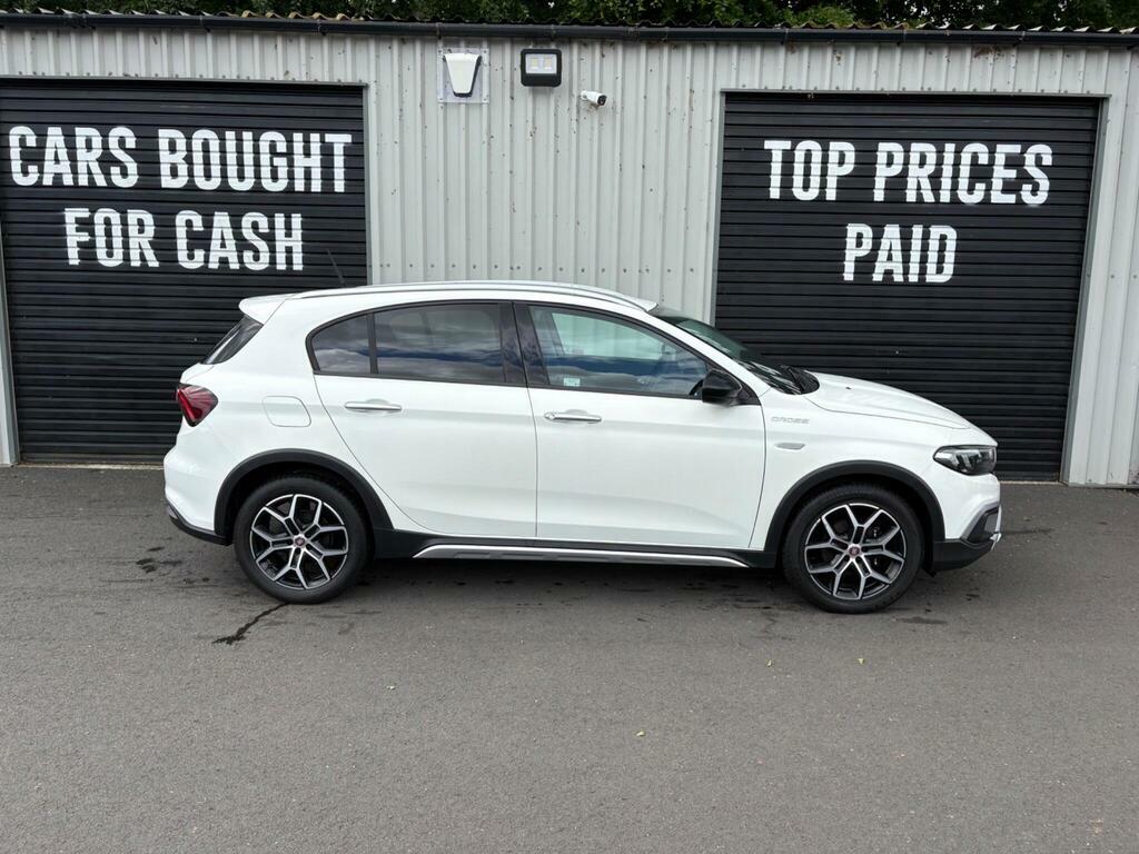 Fiat Tipo 1.0 Cross Euro 6 S S YE72LGK White #2