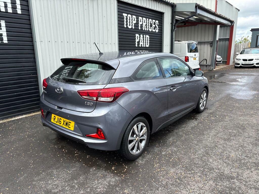 Hyundai I20 1.2 Blue Drive Se Euro 6 S S RJ16XWE Grey #3