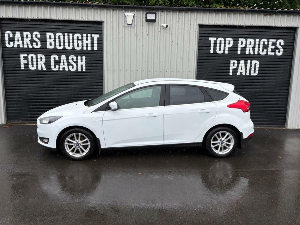 Ford Focus 1.0T Ecoboost Zetec Euro 6 S S YJZ4428 White #4