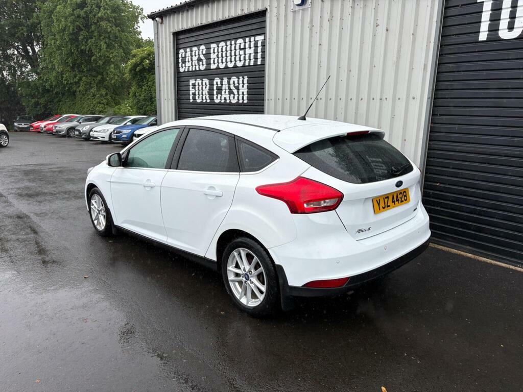 Ford Focus 1.0T Ecoboost Zetec Euro 6 S S YJZ4428 White #3