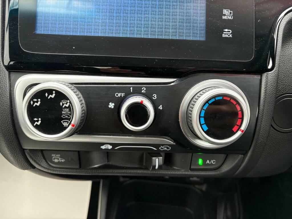 Honda Jazz 1.3 I-vtec Ex Silver #21