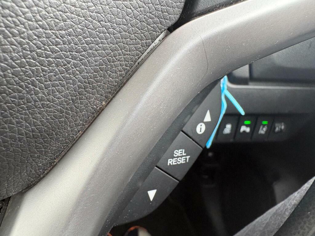 Honda Jazz 1.3 I-vtec Ex Silver #19