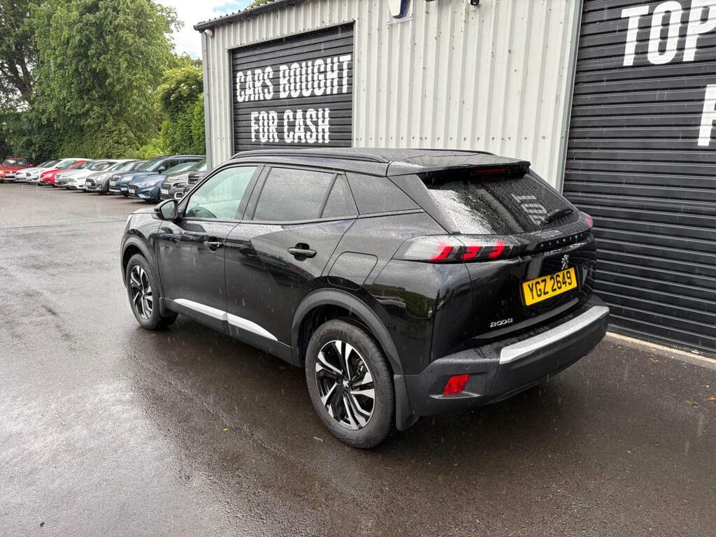 Peugeot 2008 1.2 Puretech Allure Premium Euro 6 S S Black #4