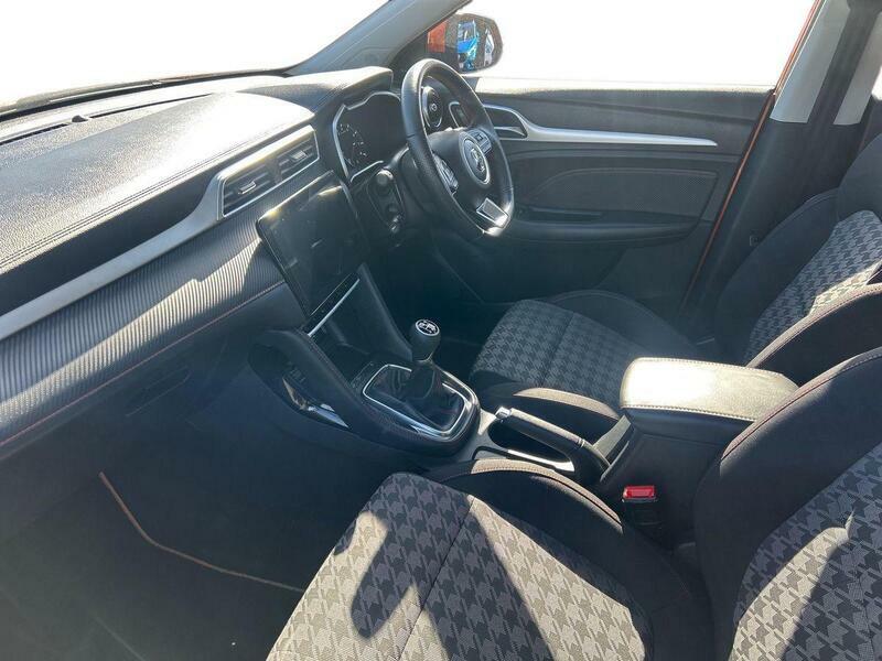 MG ZS 1.5 Vti-tech Excite Euro 6 Ss NG73YVH Orange #3