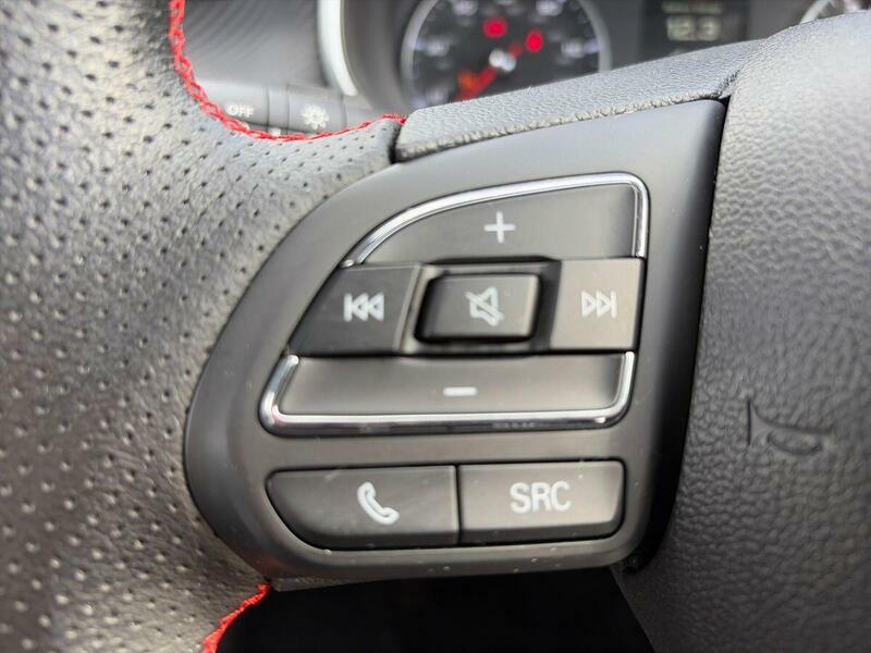 MG ZS Hatchback Red #18