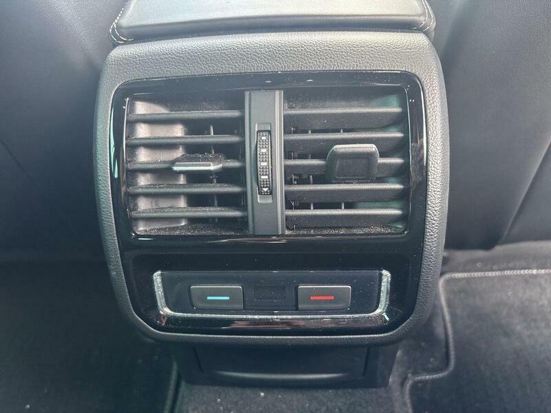 Volkswagen Passat 2.0 Tdi Evo Scr Se Nav Dsg Black #23