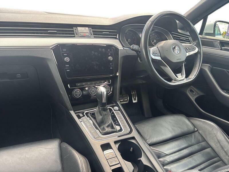 Volkswagen Passat 2.0 Tdi Evo Scr Se Nav Dsg Black #10