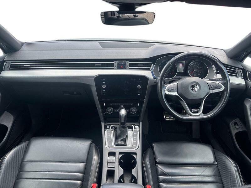 Volkswagen Passat 2.0 Tdi Evo Scr Se Nav Dsg Black #9