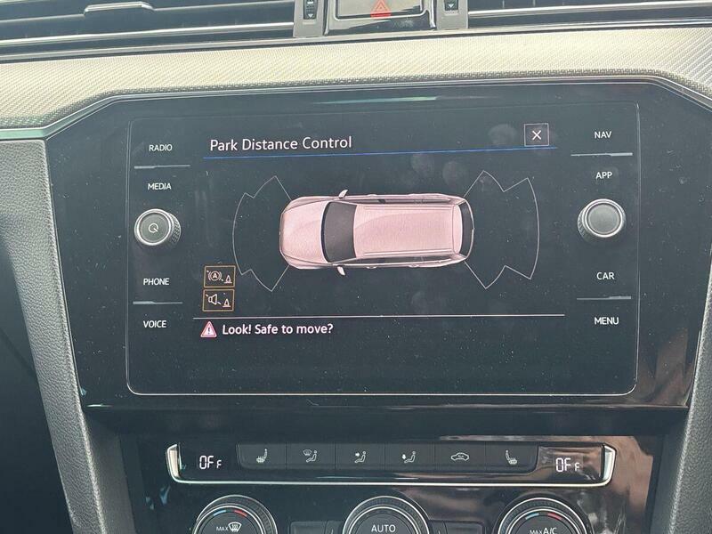 Volkswagen Passat 2.0 Tdi Evo Scr Se Nav Dsg Black #16