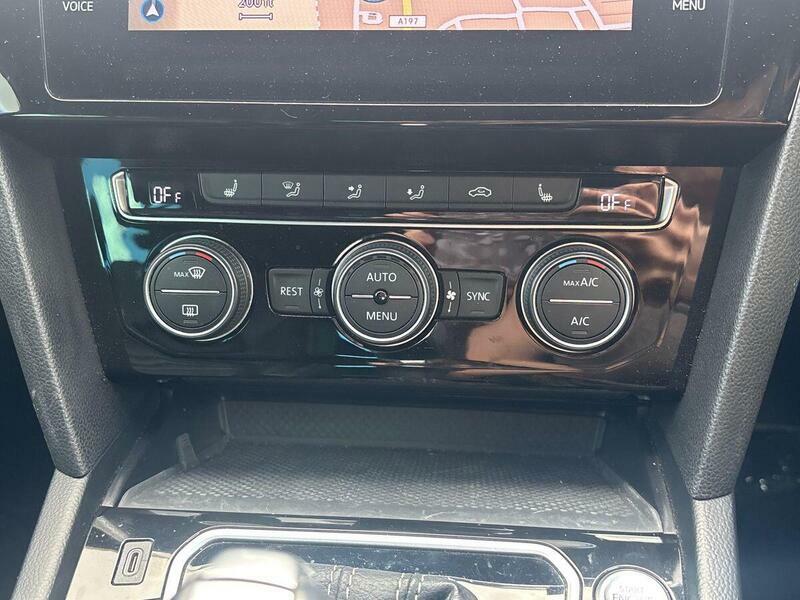 Volkswagen Passat 2.0 Tdi Evo Scr Se Nav Dsg Black #12