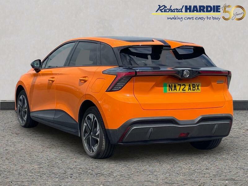 MG MG4 64Kwh Trophy Long Range Orange #2