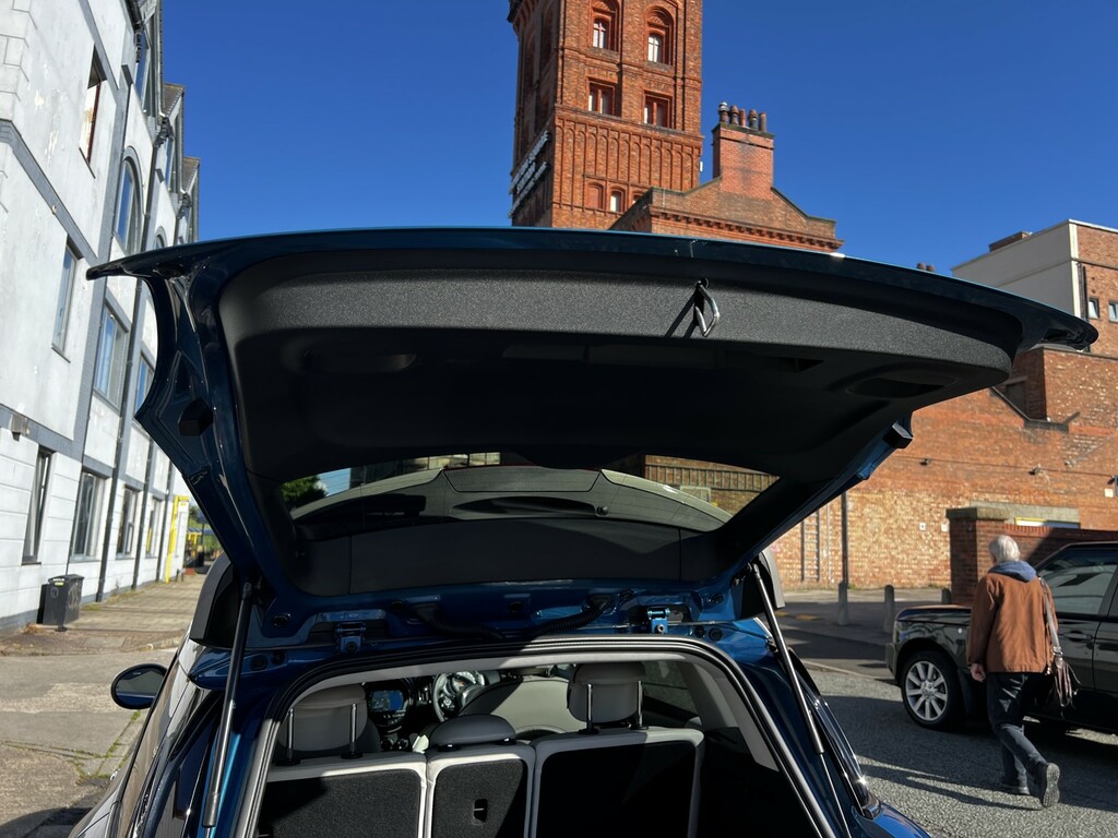 Mini Countryman Grey #60