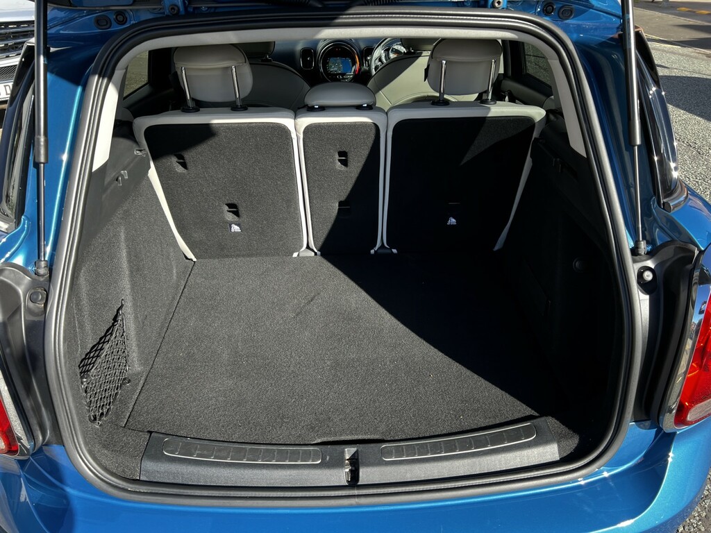 Mini Countryman Grey #59