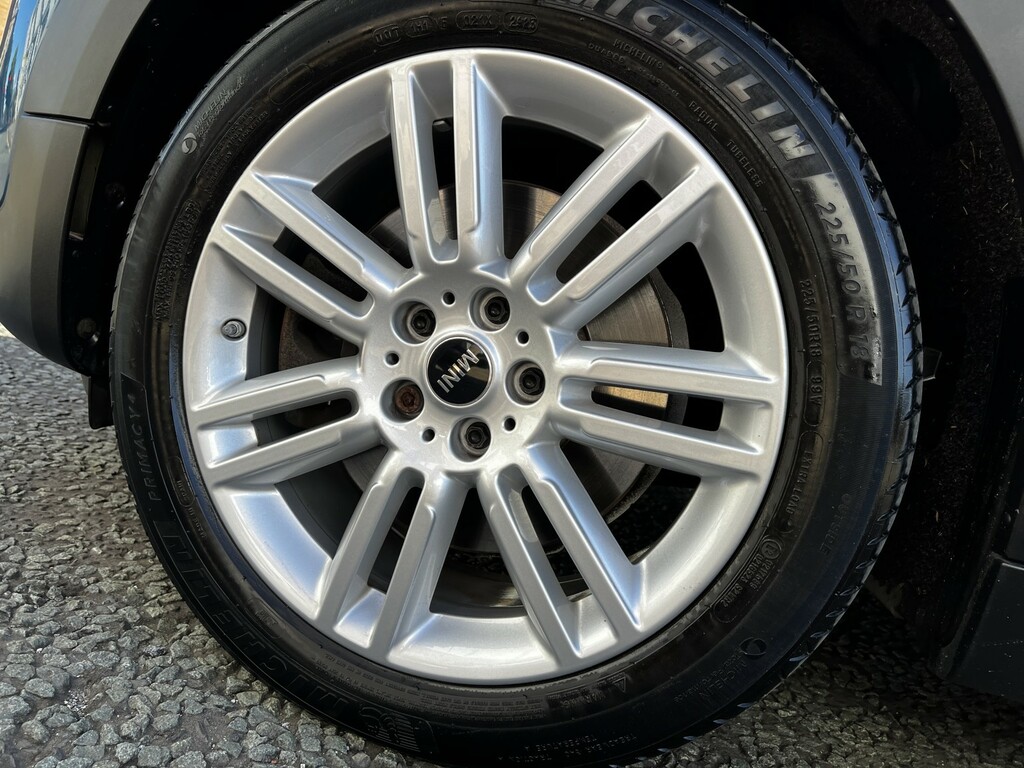 Mini Countryman Grey #46