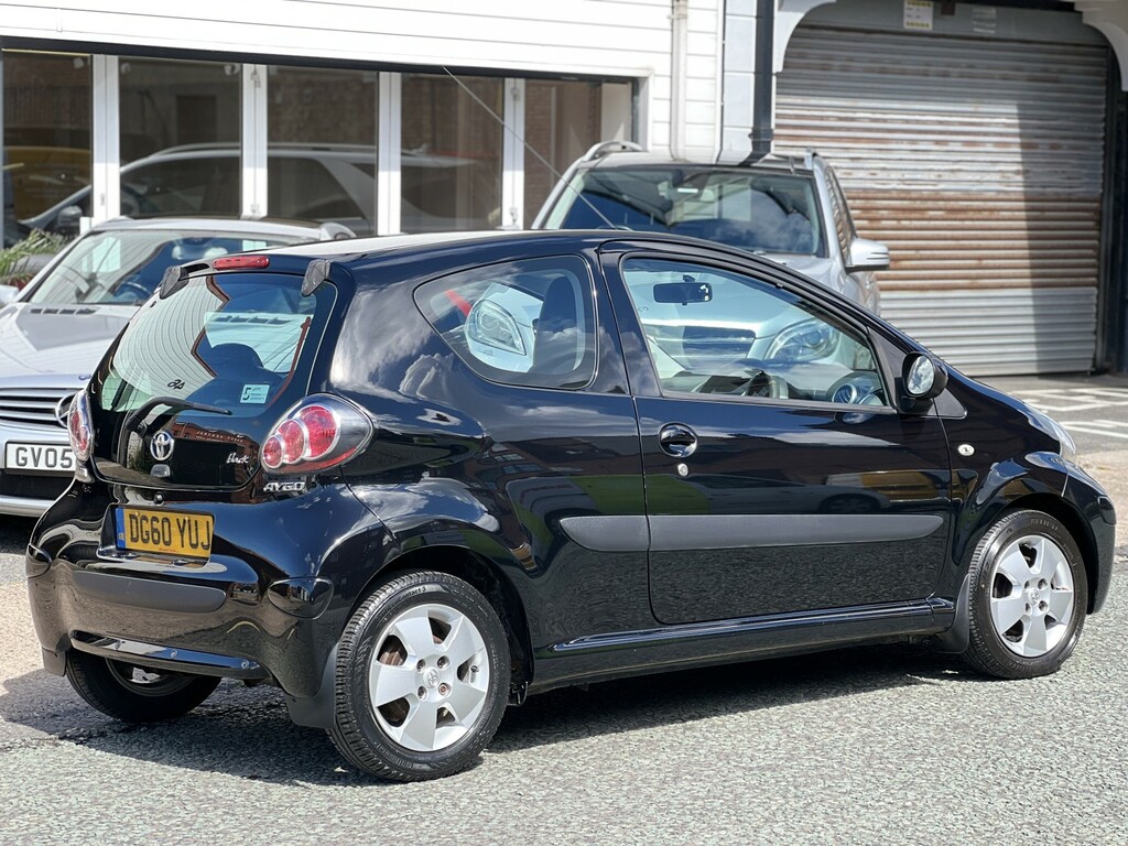 Toyota Aygo 1.0 Vvt-i Black Black #4