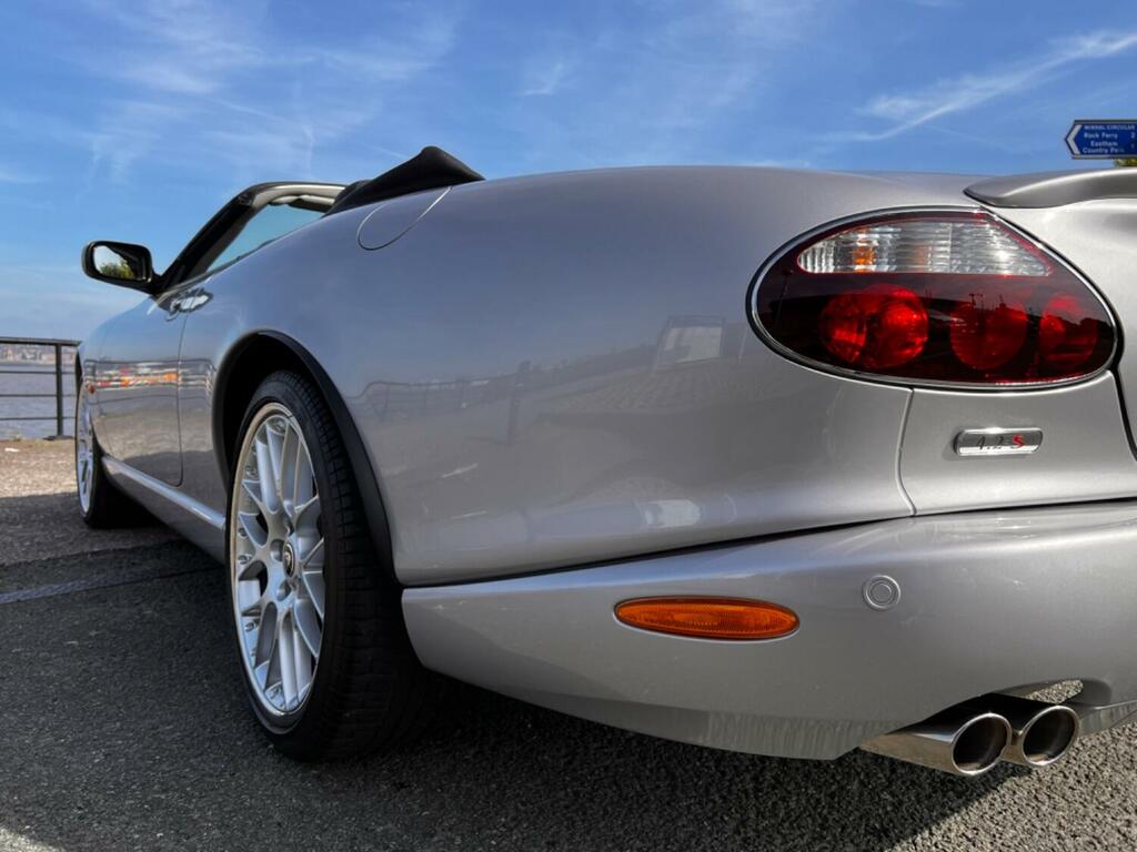 Jaguar XKR-S Convertible Silver #56