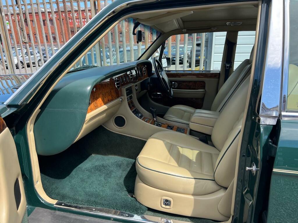 Bentley Turbo R 6.8 Green #4