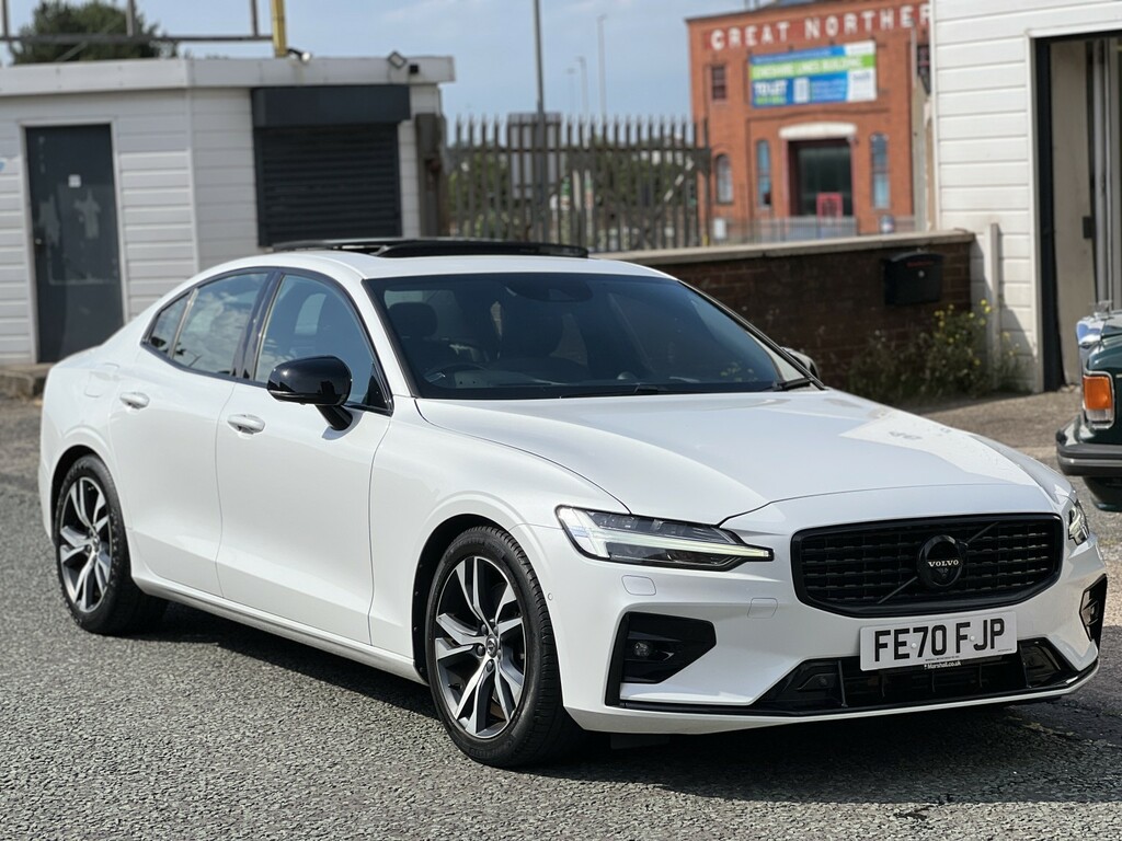 Volvo S60 2.0 R-design Plus T5 White #2