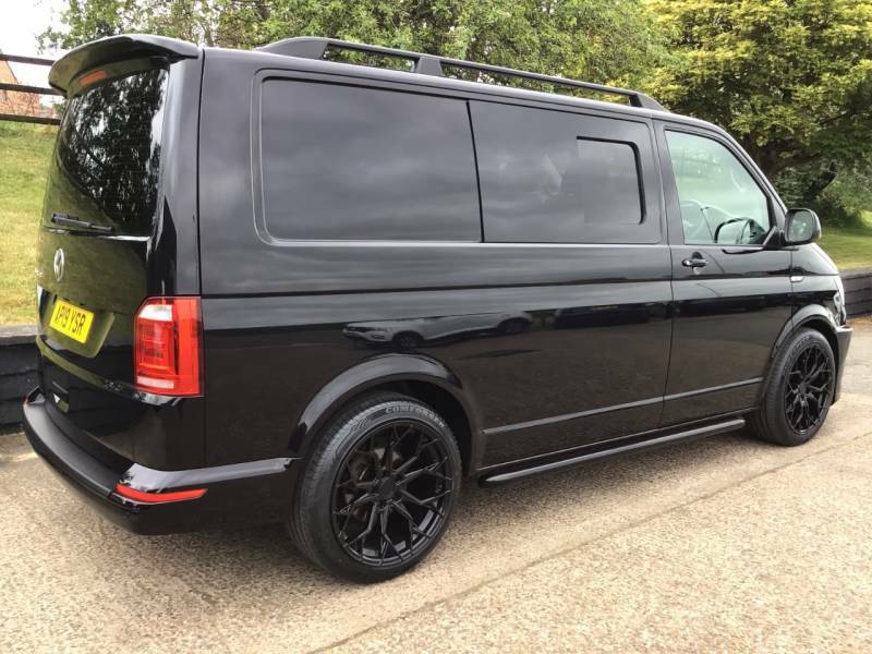 Volkswagen Transporter 2.0 Tdi Bmt 204 Highline Van Dsg Kombi 6 Seats - 2 AP19YSR Black #4
